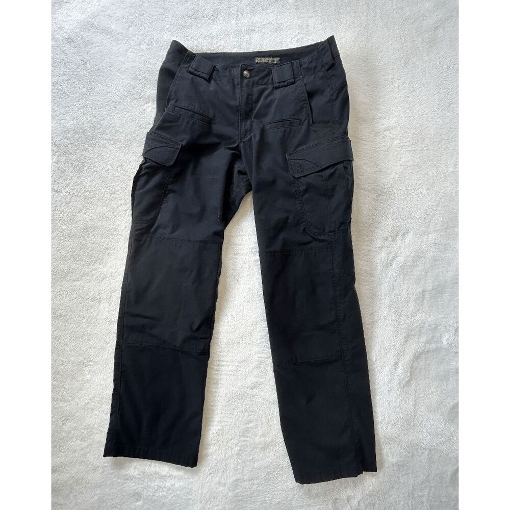 Women's 5.11 Tactical Cargo Pants Dark Blue Size 10, Utility, Practical (Read)